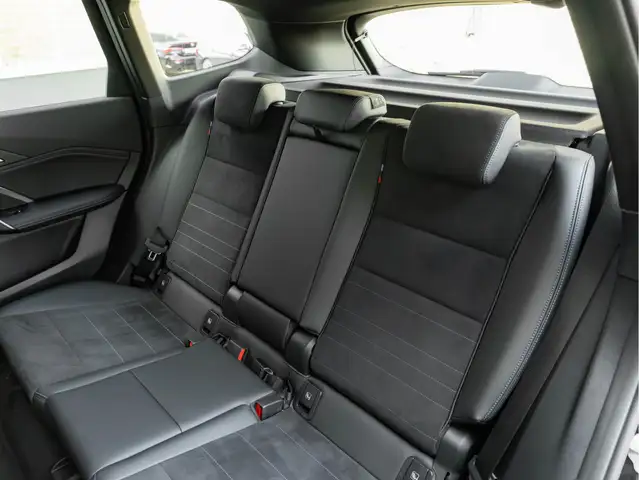 BMW X1 view 24
