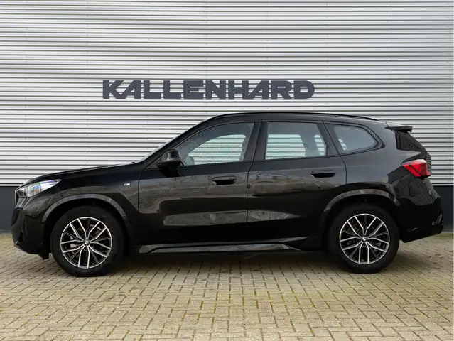 BMW X1 view 6