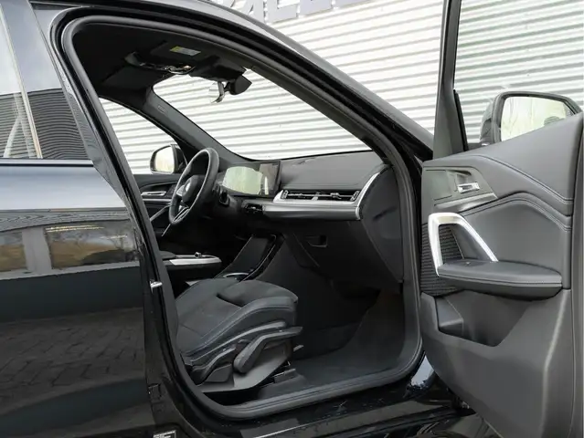 BMW X1 view 21