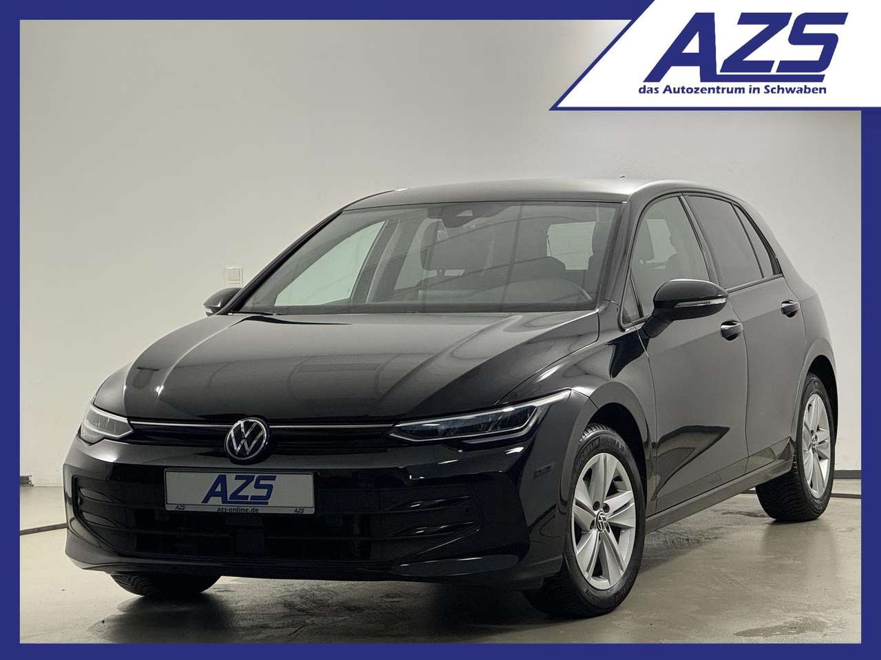 Volkswagen Golf 2025 — 1.5 eTSI virtual Navi-app ACC Ambiente