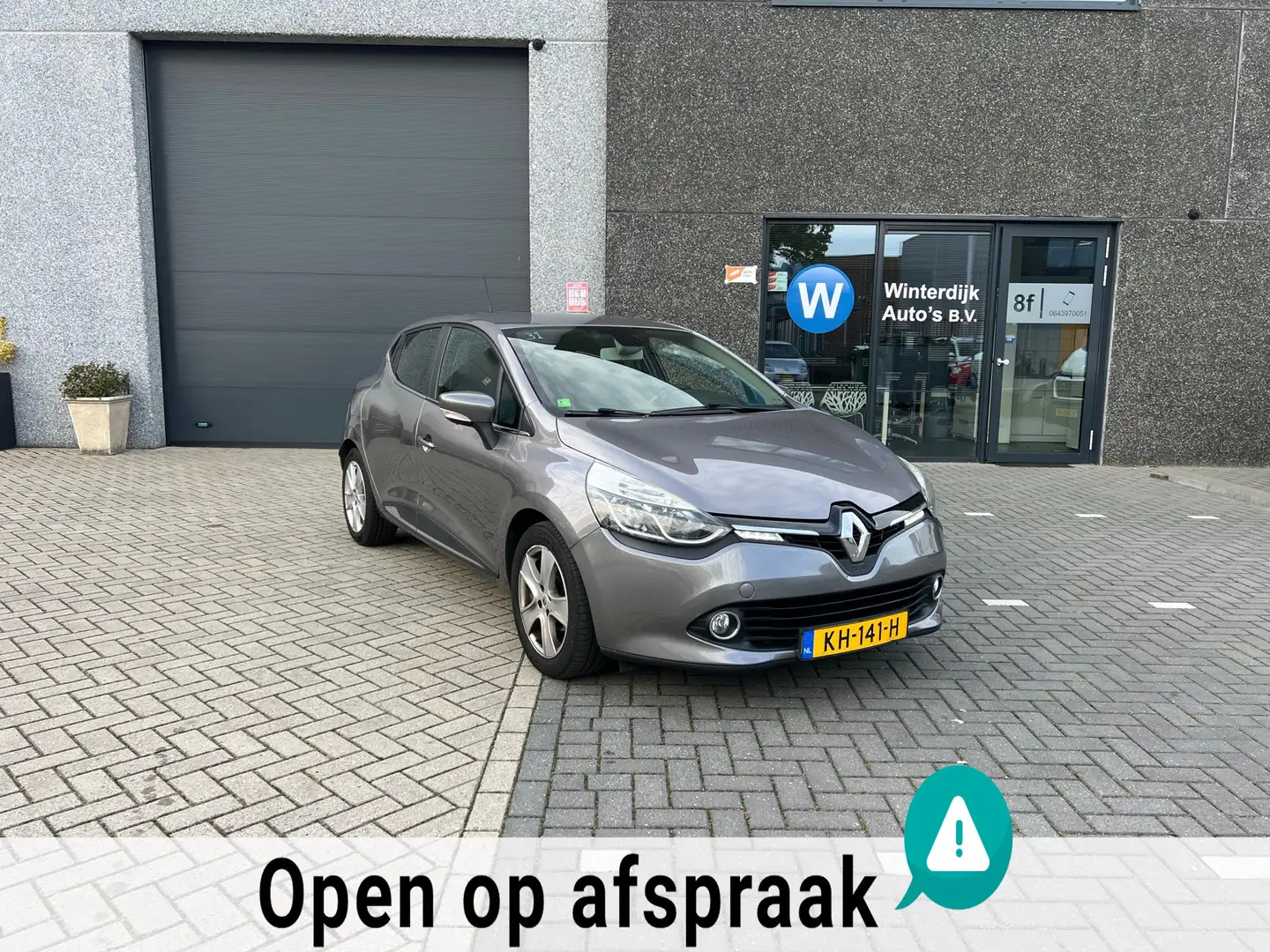 Renault Clio 0.9 TCe Dynamique Airco, Cruise, Navigatie Grijs - 1