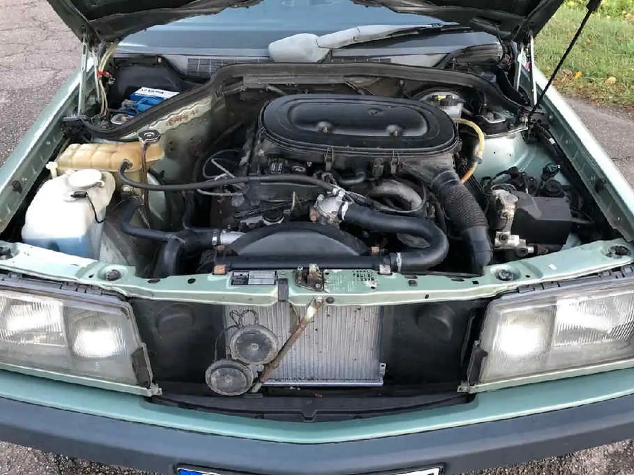 Mercedes-Benz B 200 Mercedes Benz 190E 2.0 8 fach bereift, foto 3