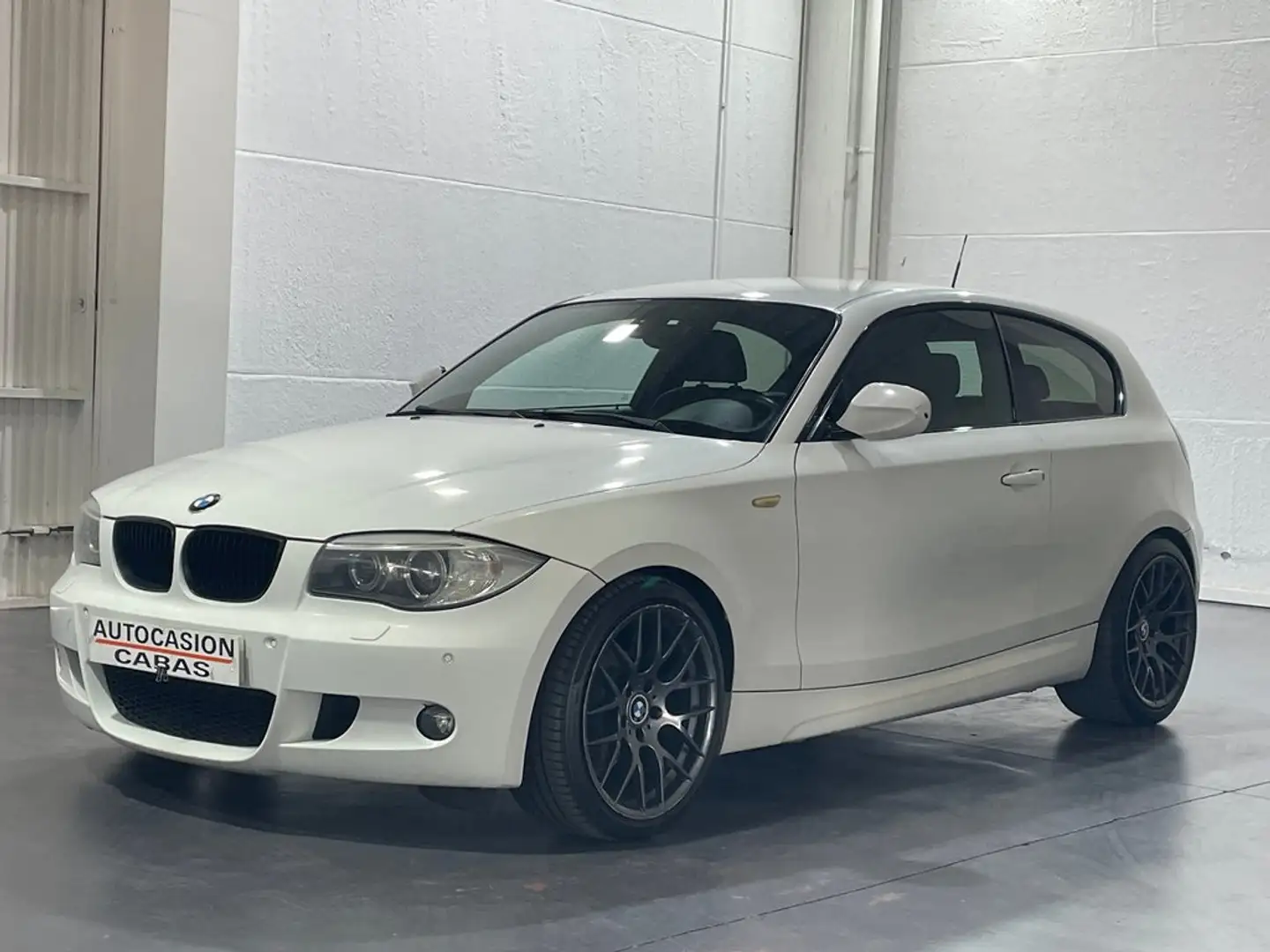 BMW 116 116d Blanco - 1