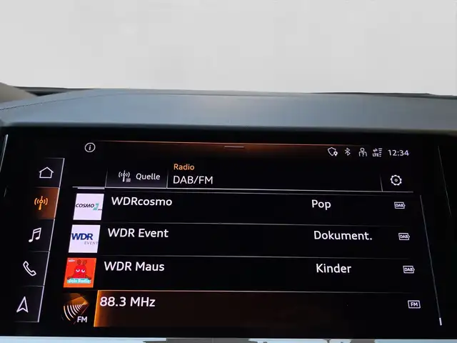 Audi Q4 e-tron view 13