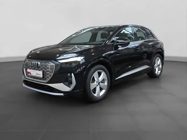 Audi Q4 e-tron view 2
