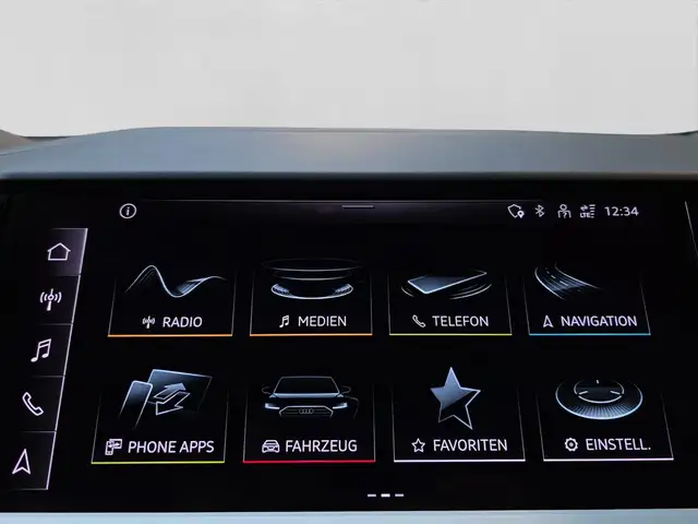 Audi Q4 e-tron view 12
