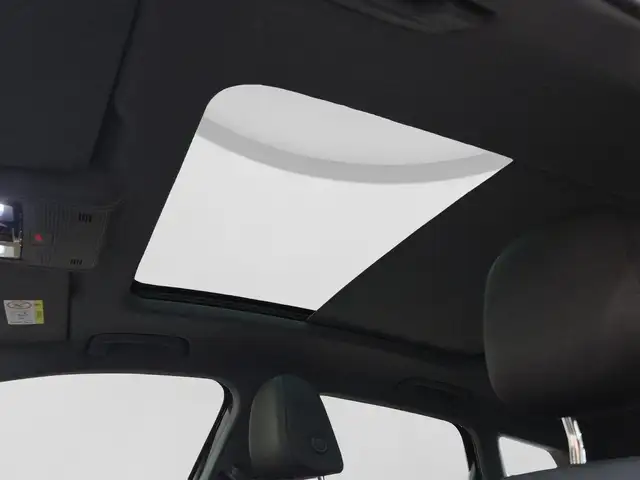 Audi Q4 e-tron view 18