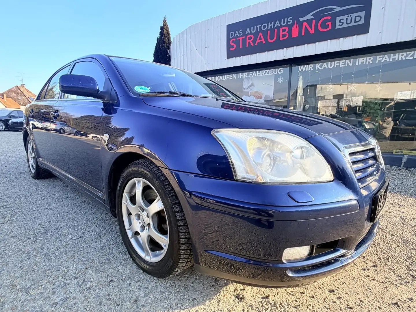 Toyota Avensis 2.0 Executive Lim. XENON*LEDER*8x ALU* Blau - 1