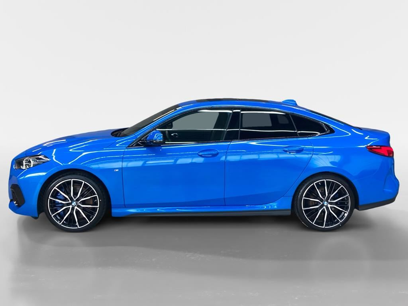 BMW 218 M Sport — photo 4