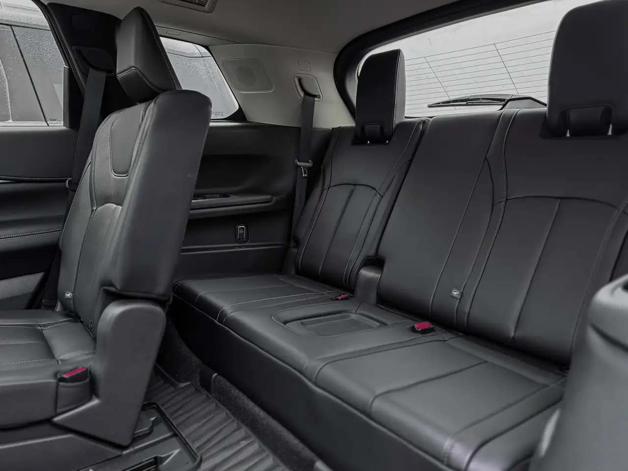 Infiniti QX60 снимка Infiniti QX60