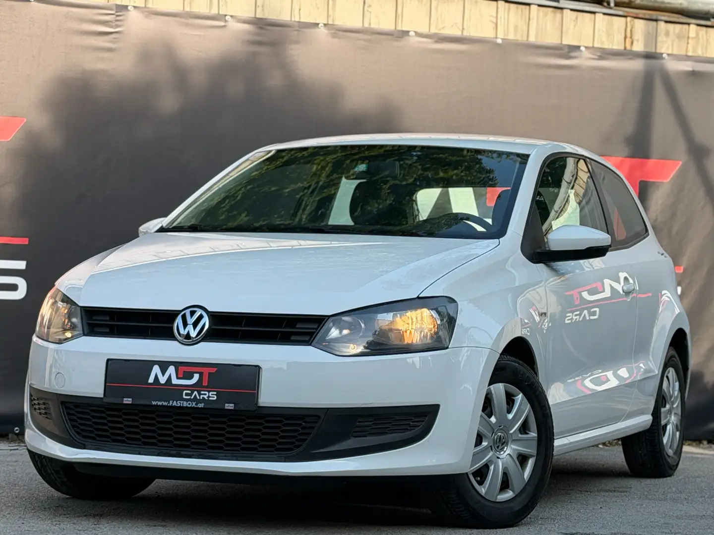 Volkswagen Polo Trendline|ERSTBESITZ|PICKERL NEU Weiß - 2