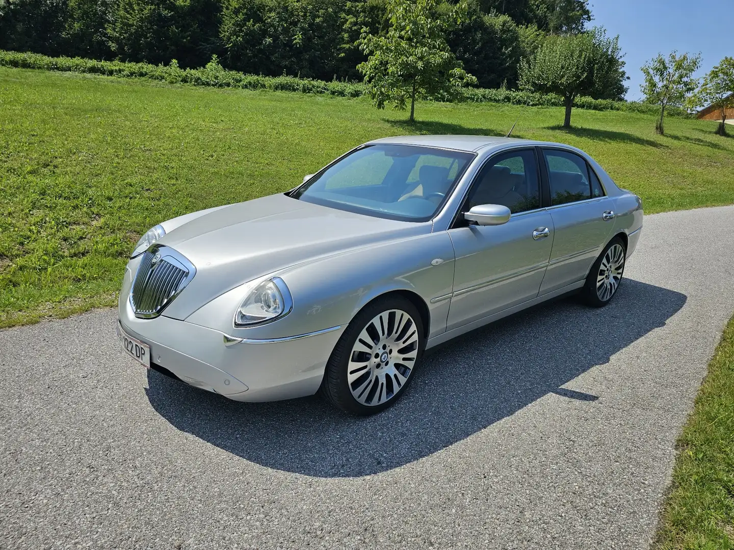 Lancia Thesis 2,4 20v Emblema Comfortronic - 1
