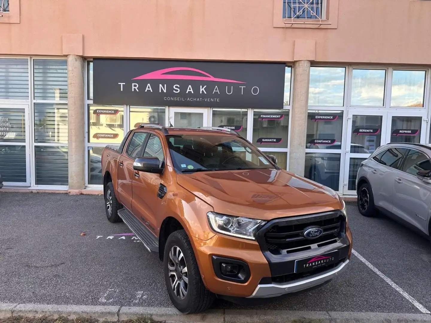 Ford Ranger DOUBLE CABINE 2.0 ECOBLUE 213 BV10 WILDTRAK Or - 1