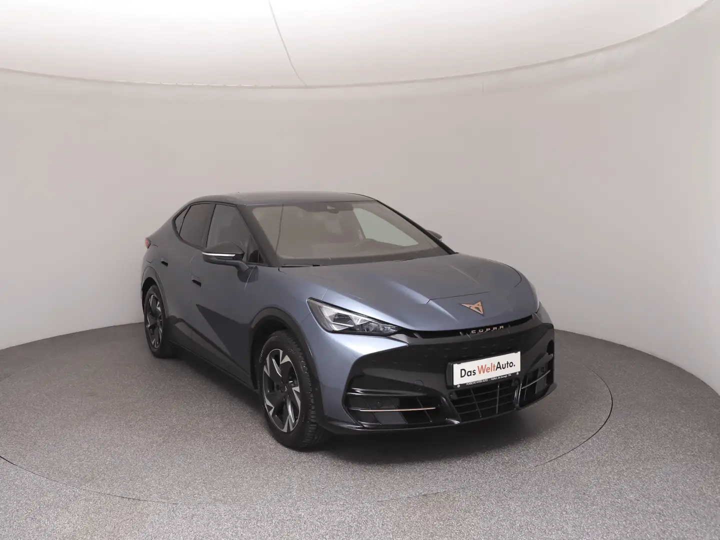CUPRA Tavascan 210kW/286PS Blau - 2