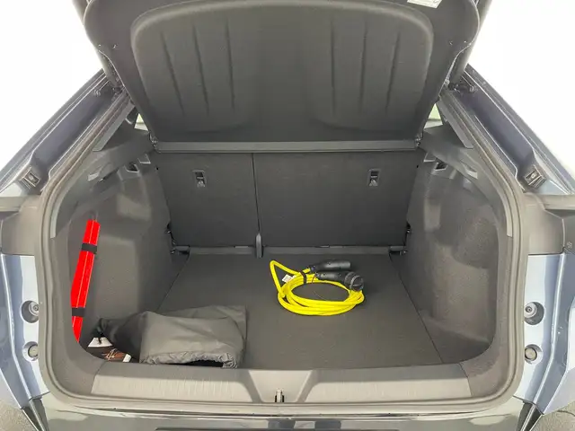Cupra Tavascan view 7