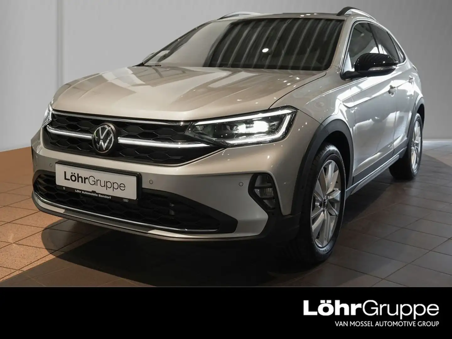 Volkswagen Taigo 1.0 TSI DSG Move *AHK*IQ-Light*Navi*App-Connect... Silber - 1