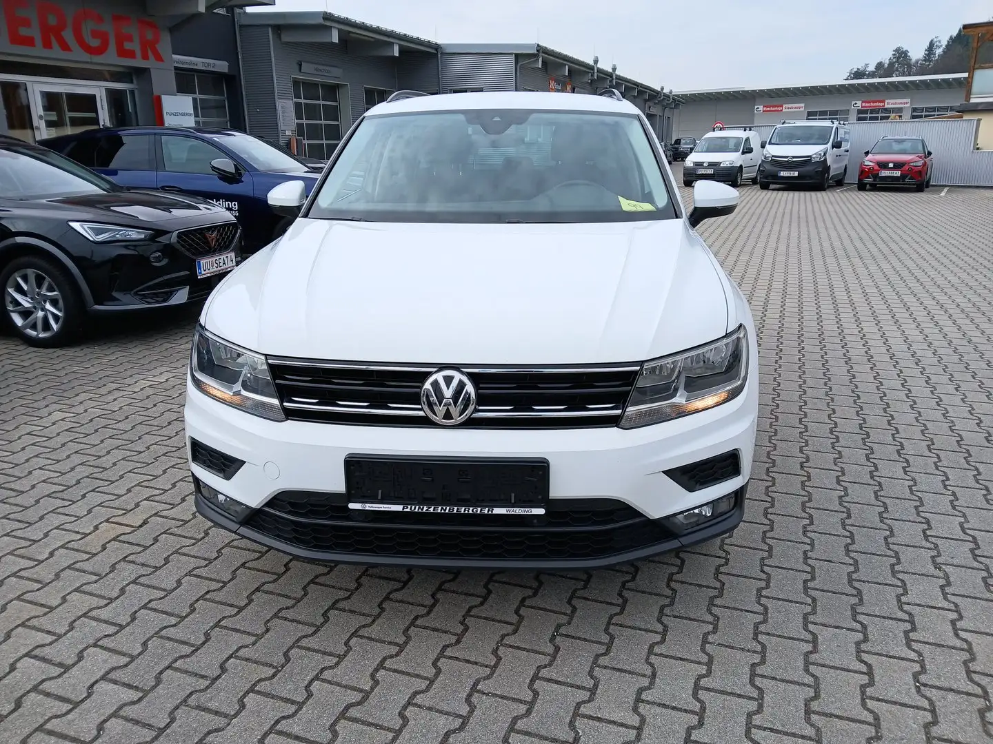 Volkswagen Tiguan Comfortline TDI SCR 4MOTION Weiß - 2