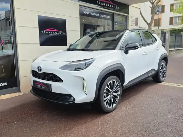 Toyota Yaris Cross HYBRIDE MY21 116h 2WD Collection / ENTRETIEN COMPLET