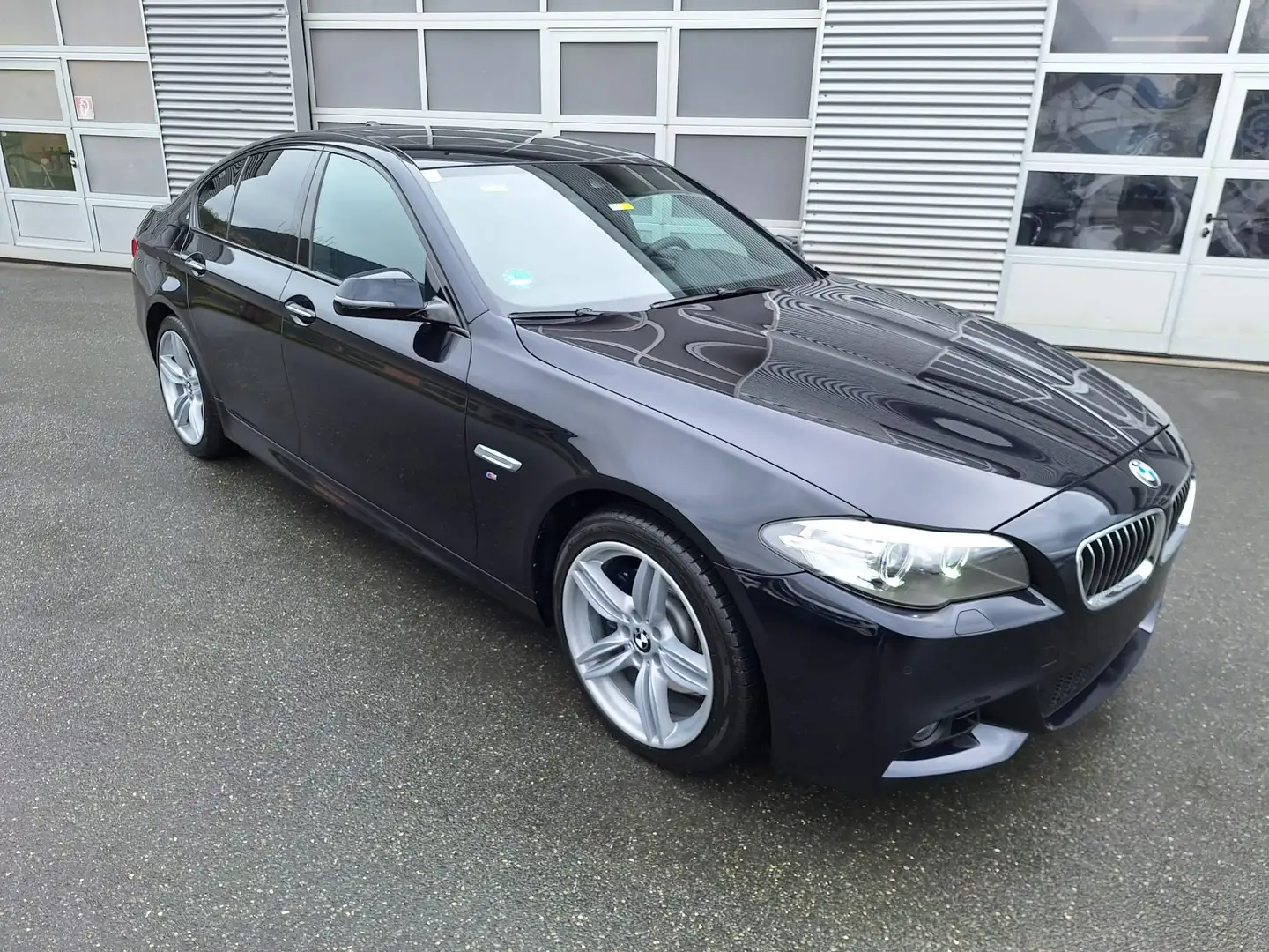 BMW 530 530d Aut. Blau - 1