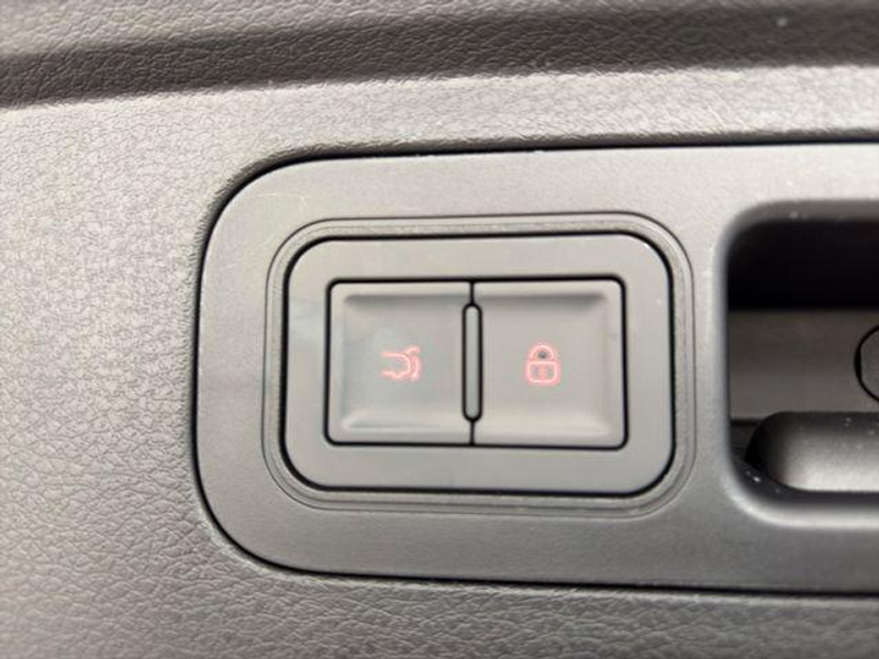 BYD Tang NEW EV-NL 4WD/PANO/HUD/21Z/360° 380 kW (517 PS... — photo 13