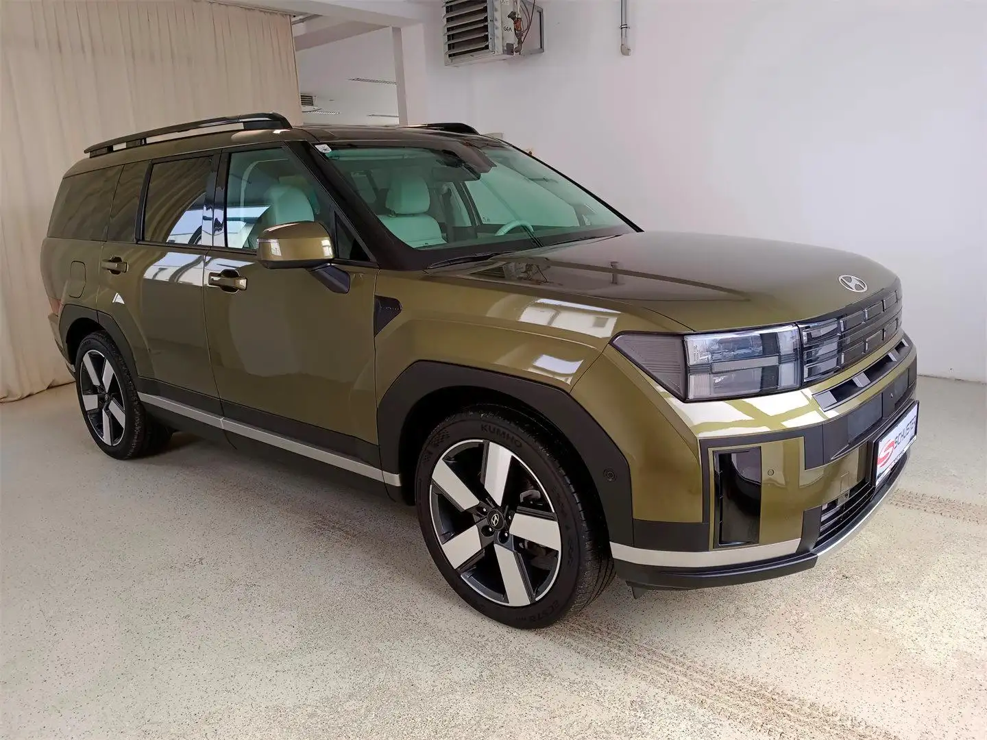 Hyundai SANTA FE Santa Fe 1,6 T-GDI Plug-In 4WD Prestige Line Vert - 1