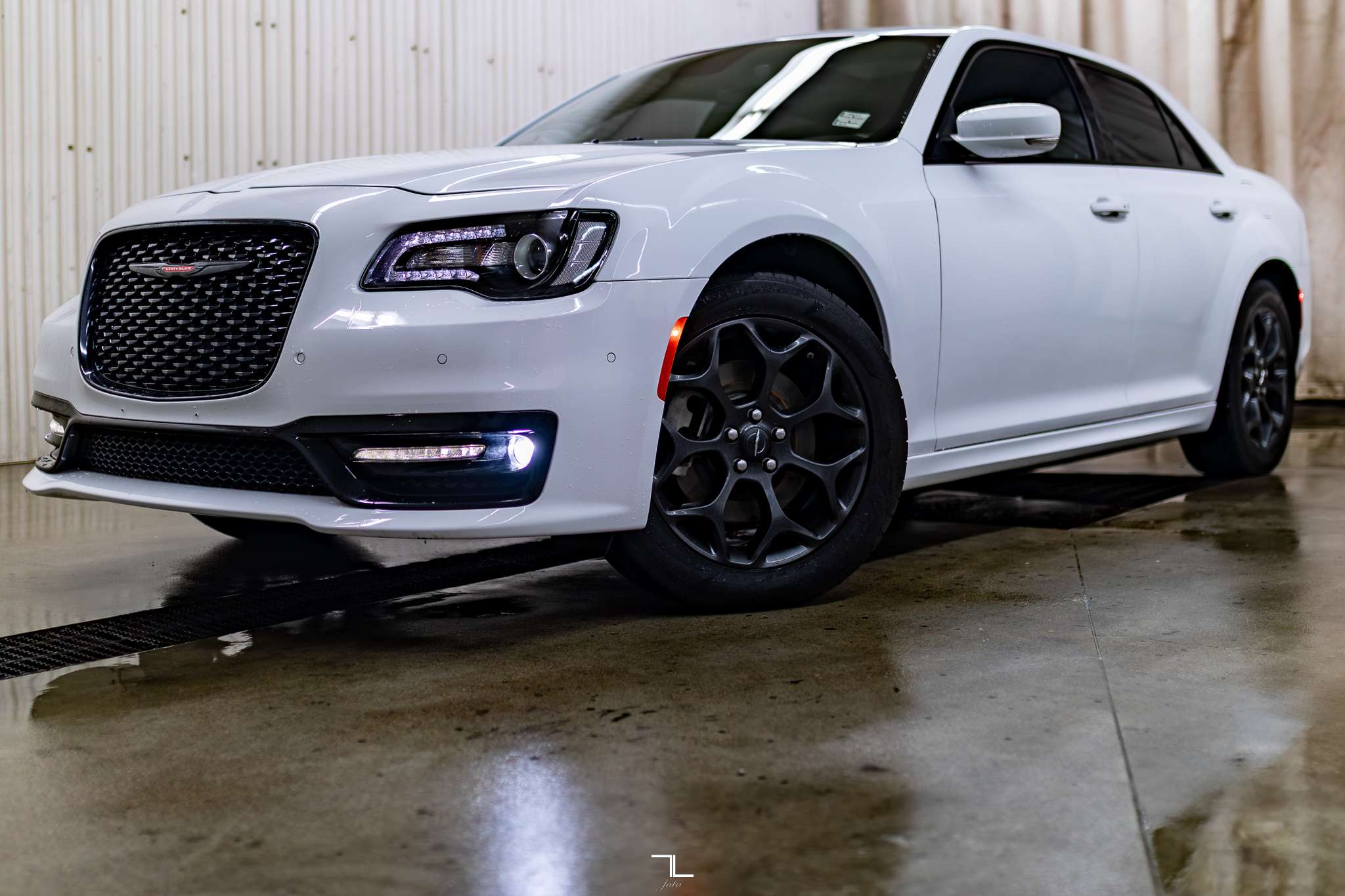2022 Chrysler 300 AWD Leather Roof Nav BCam — снимка 5