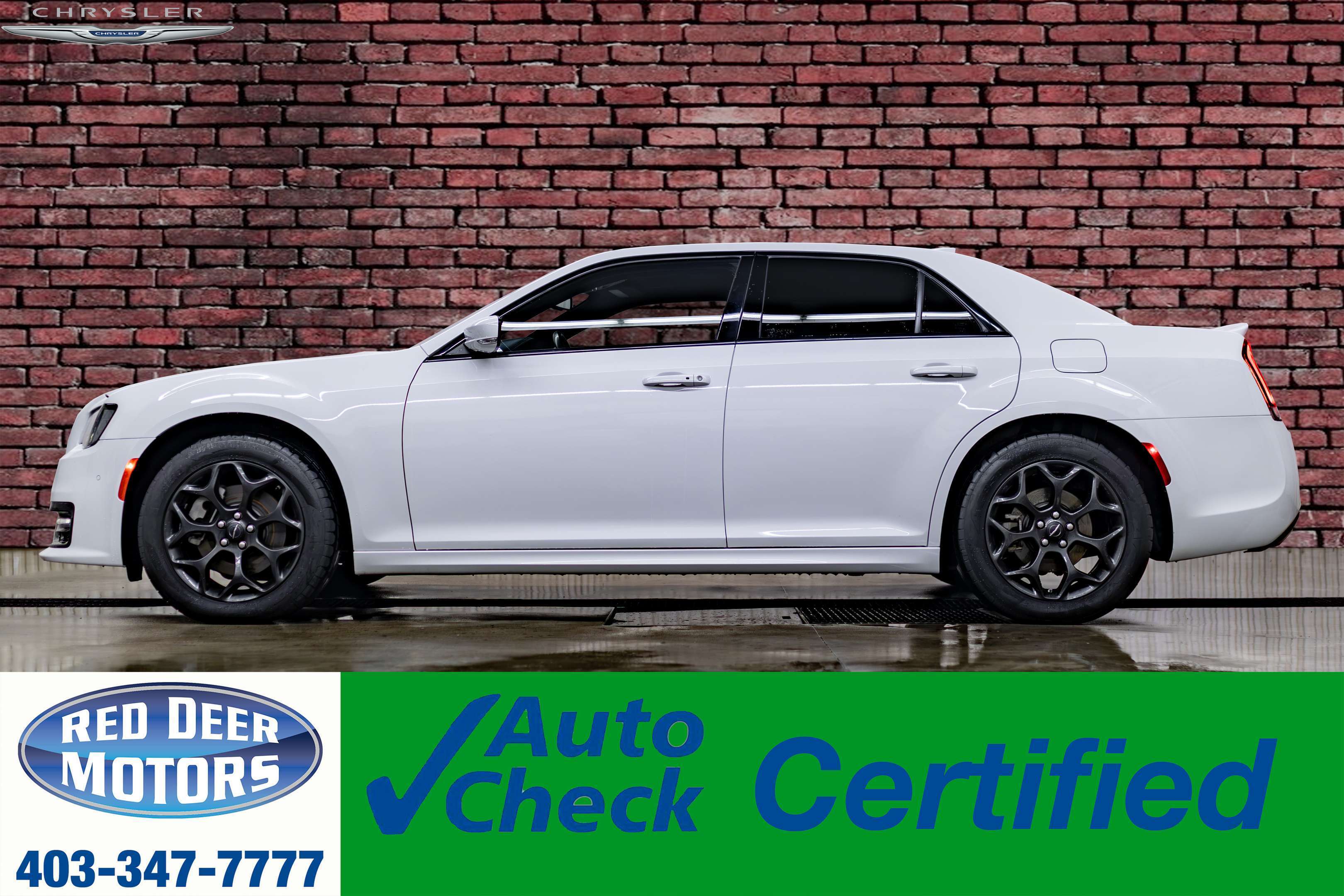 2022 Chrysler 300 AWD Leather Roof Nav BCam