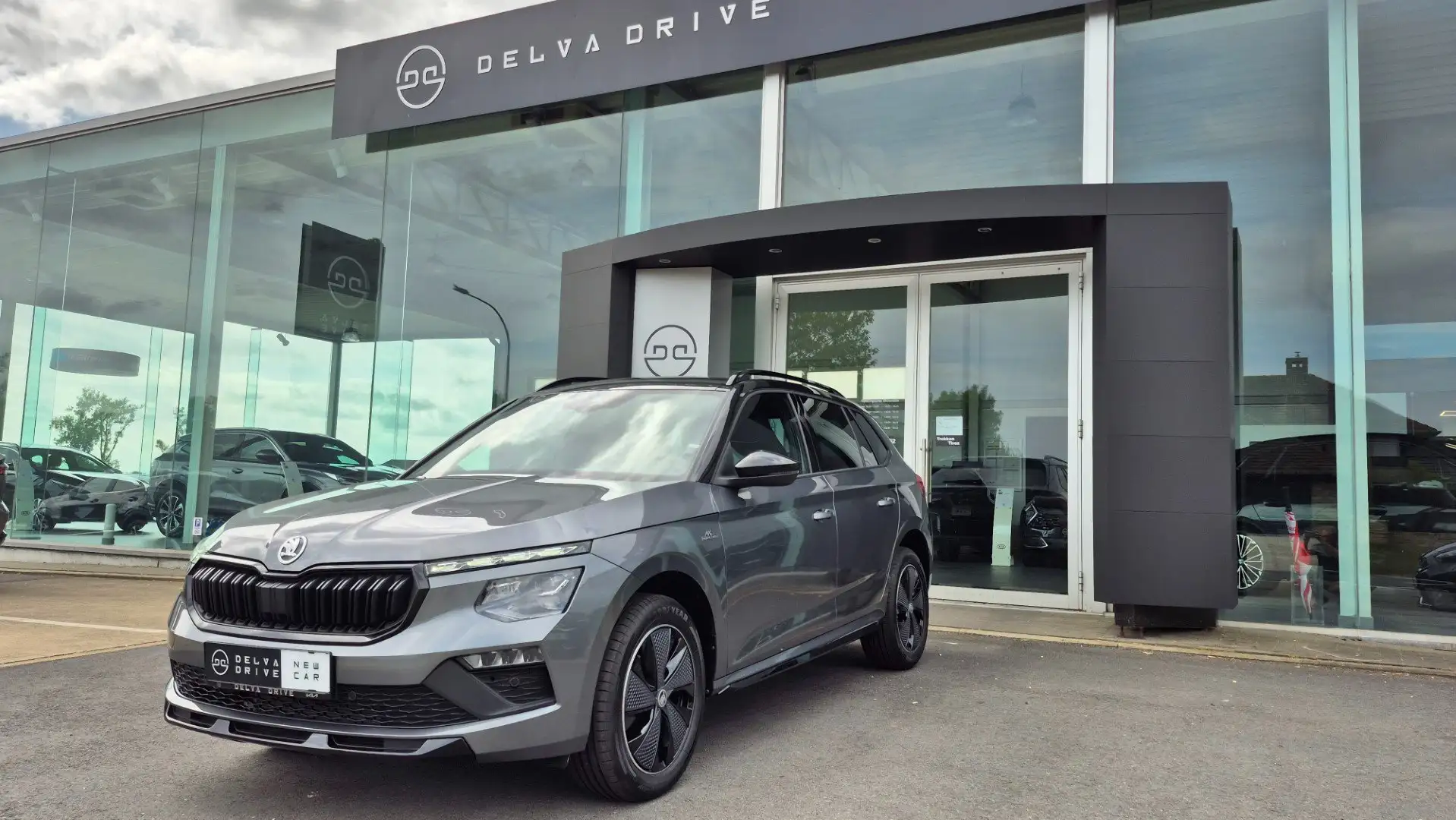 Skoda Kamiq 1.0 TSI Evo 116 DSG7 Monte Carlo ✅ NIEUW !! Gris - 1