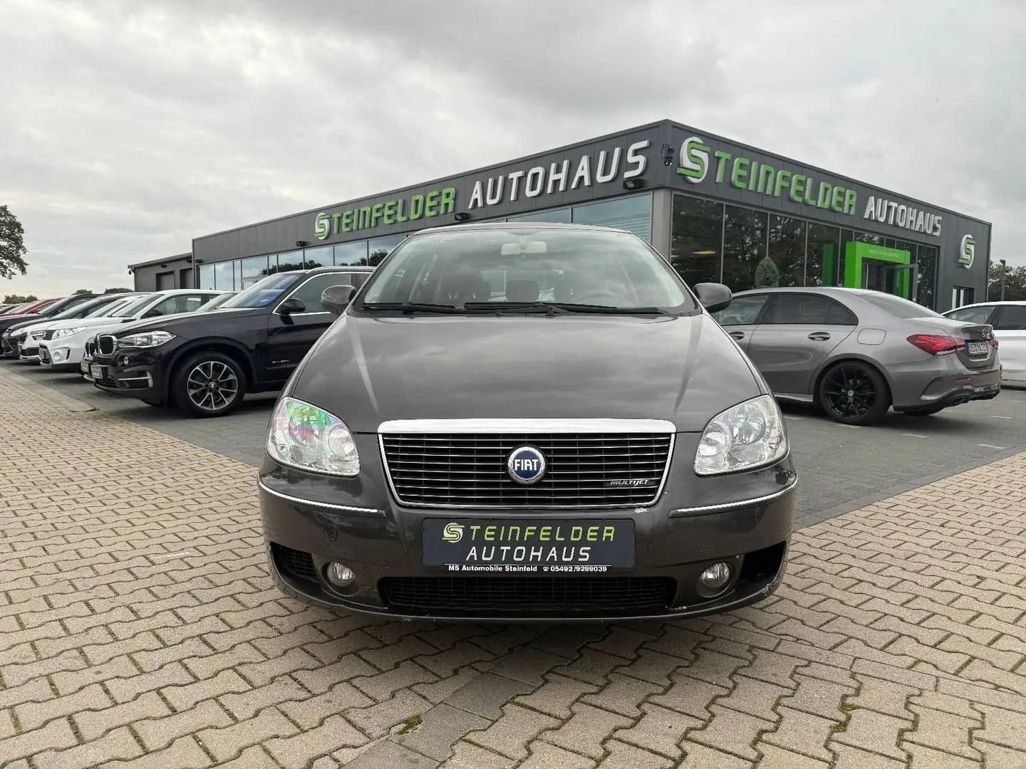 Fiat Croma 1.9 8V Multijet Dynamic TEMPOMAT Grau - 2