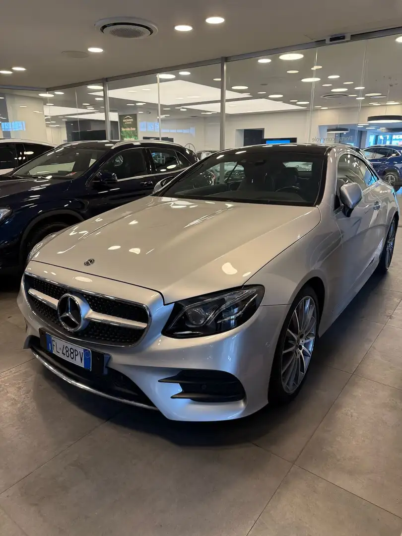 Mercedes-Benz E 220 Coupe d Premium 4matic auto - 1