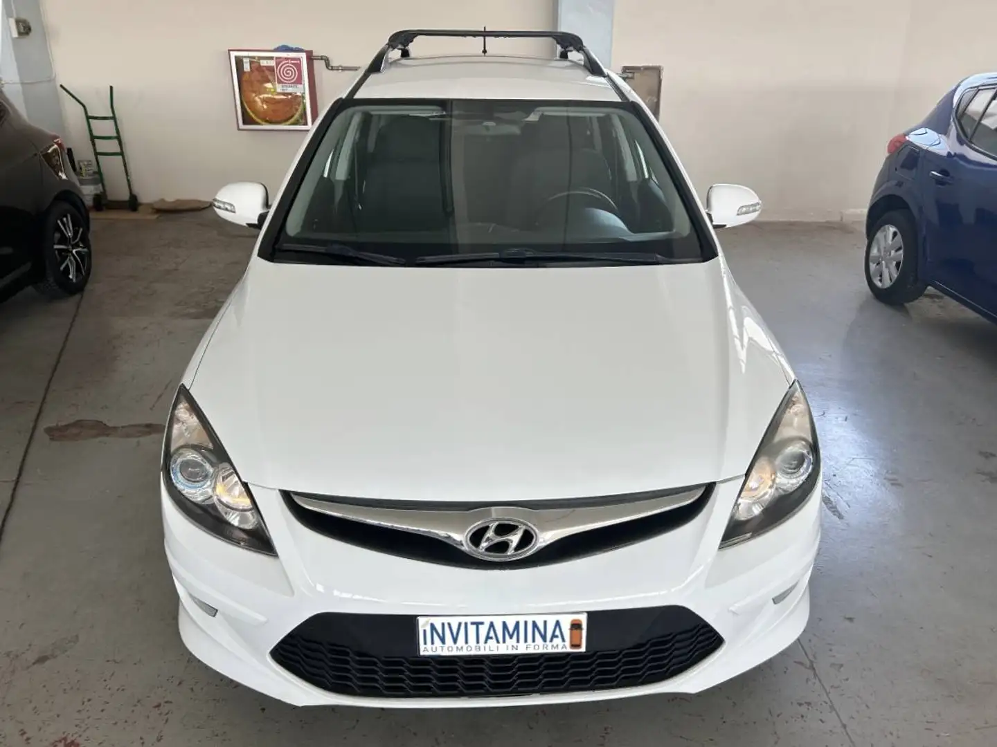 Hyundai i30 CW 1.6 crdi Comfort S.W. Bianco - 2