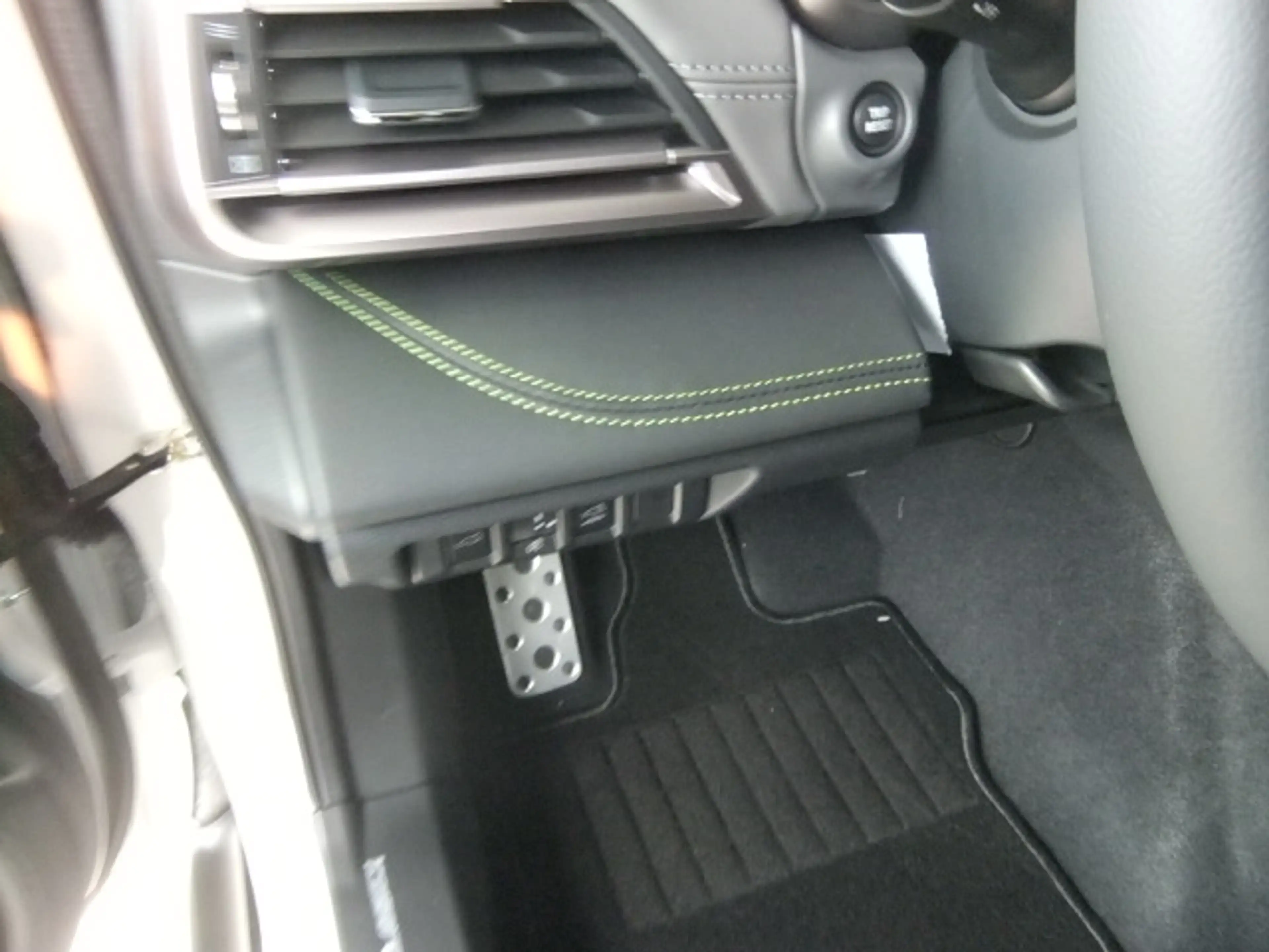 Subaru OUTBACK 2.5i Lineartronic Exclusive Cross — photo 15