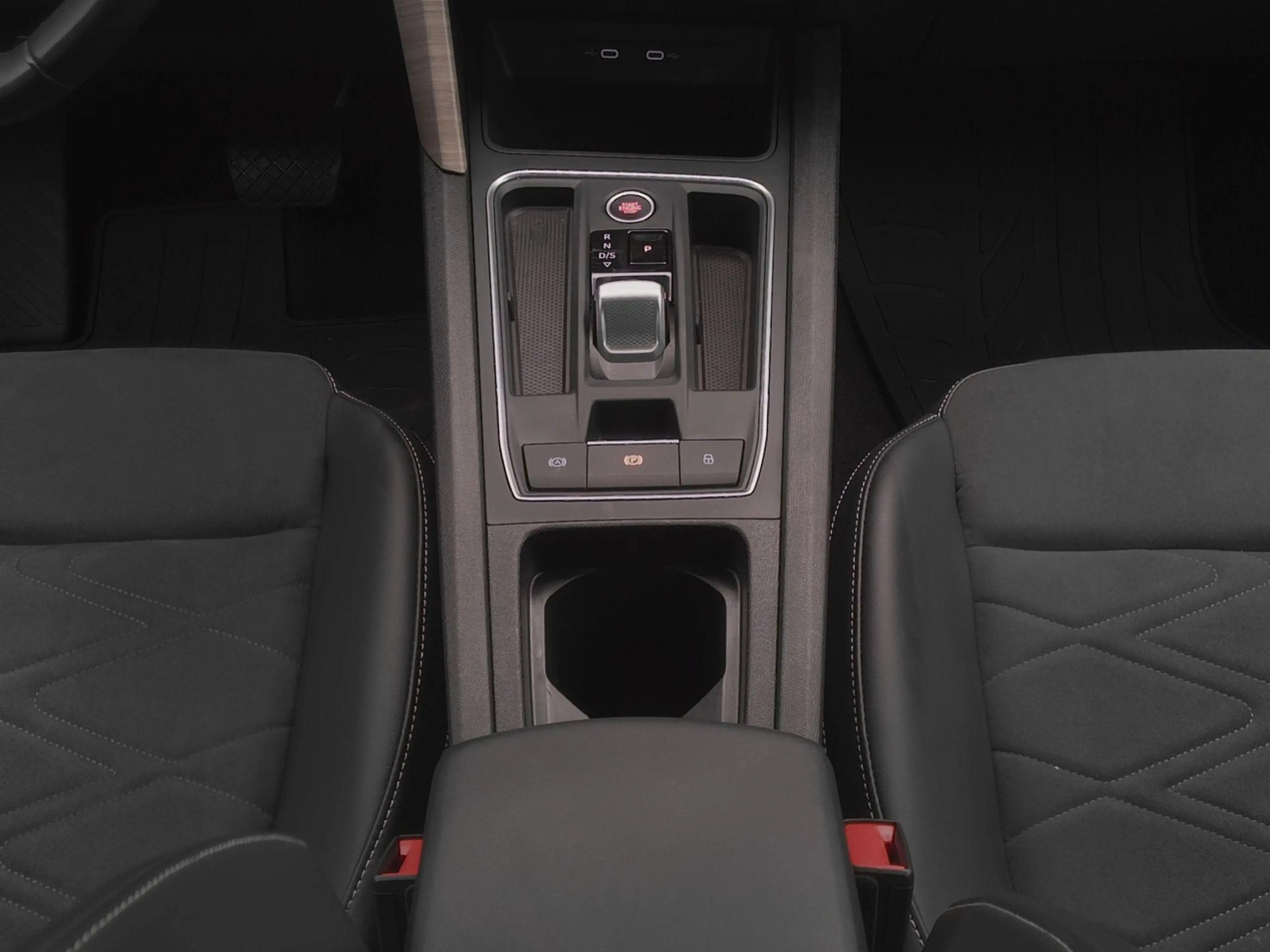 SEAT Leon e-Hybrid Sportstourer 1.4 TSI eHybrid 204pk PHEV Xcellence — photo 10