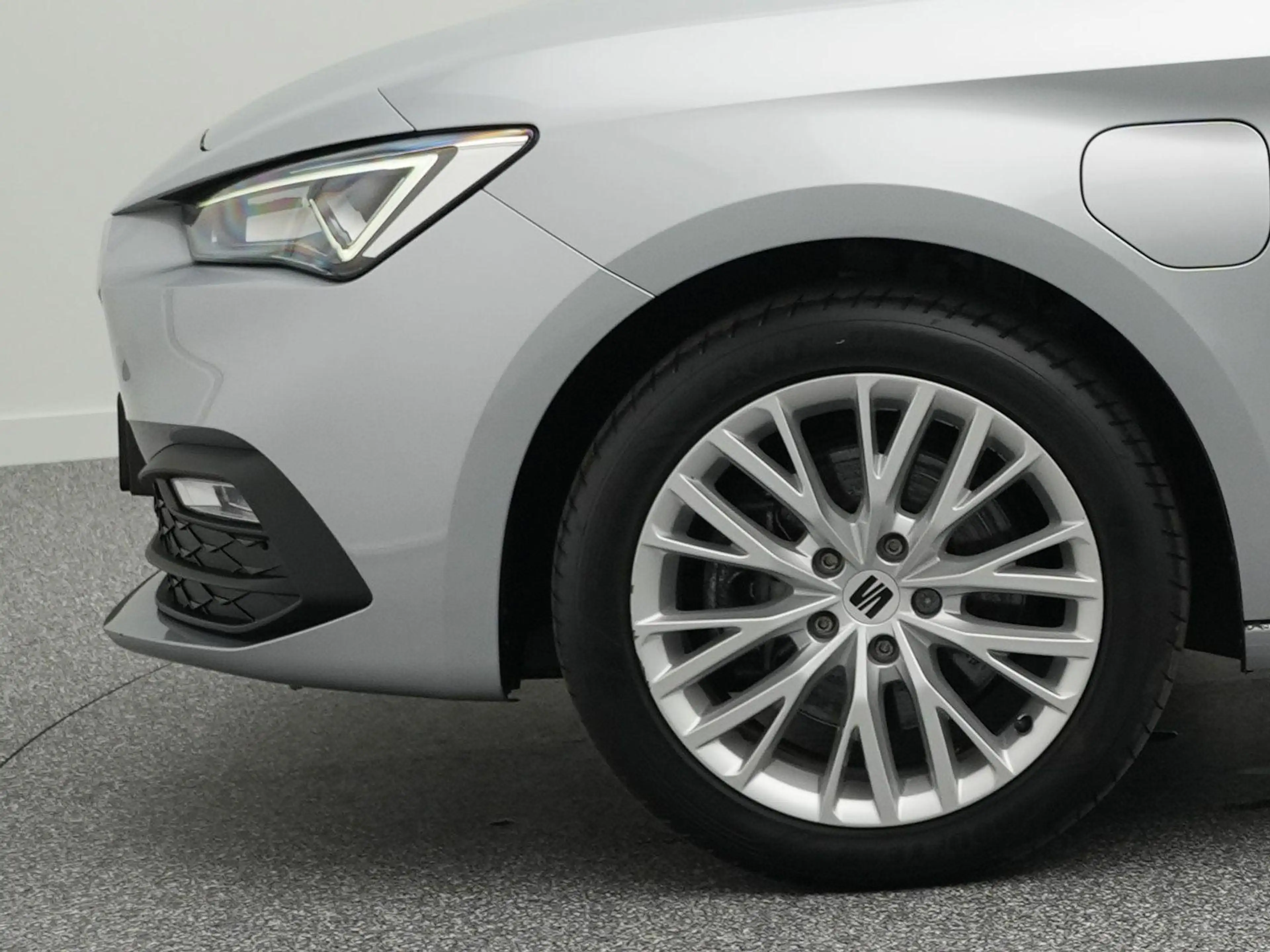 SEAT Leon e-Hybrid Sportstourer 1.4 TSI eHybrid 204pk PHEV Xcellence — photo 7