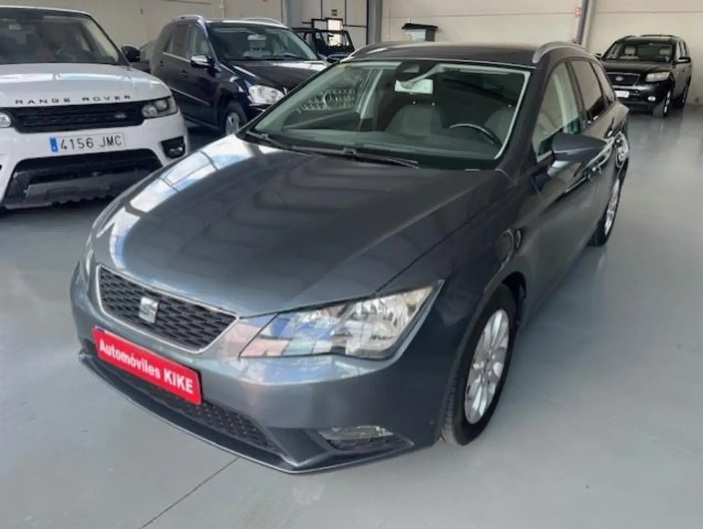 SEAT Leon Familiar 105cv Manual de 5 Puertas - 1