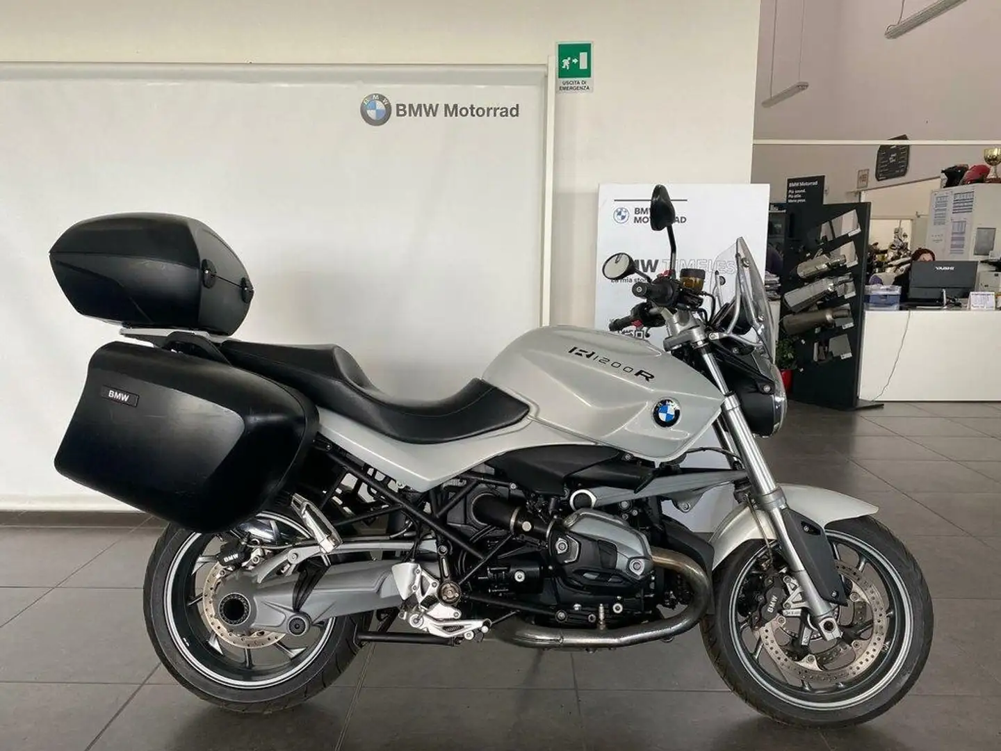 BMW R 1200 R my11 - 1