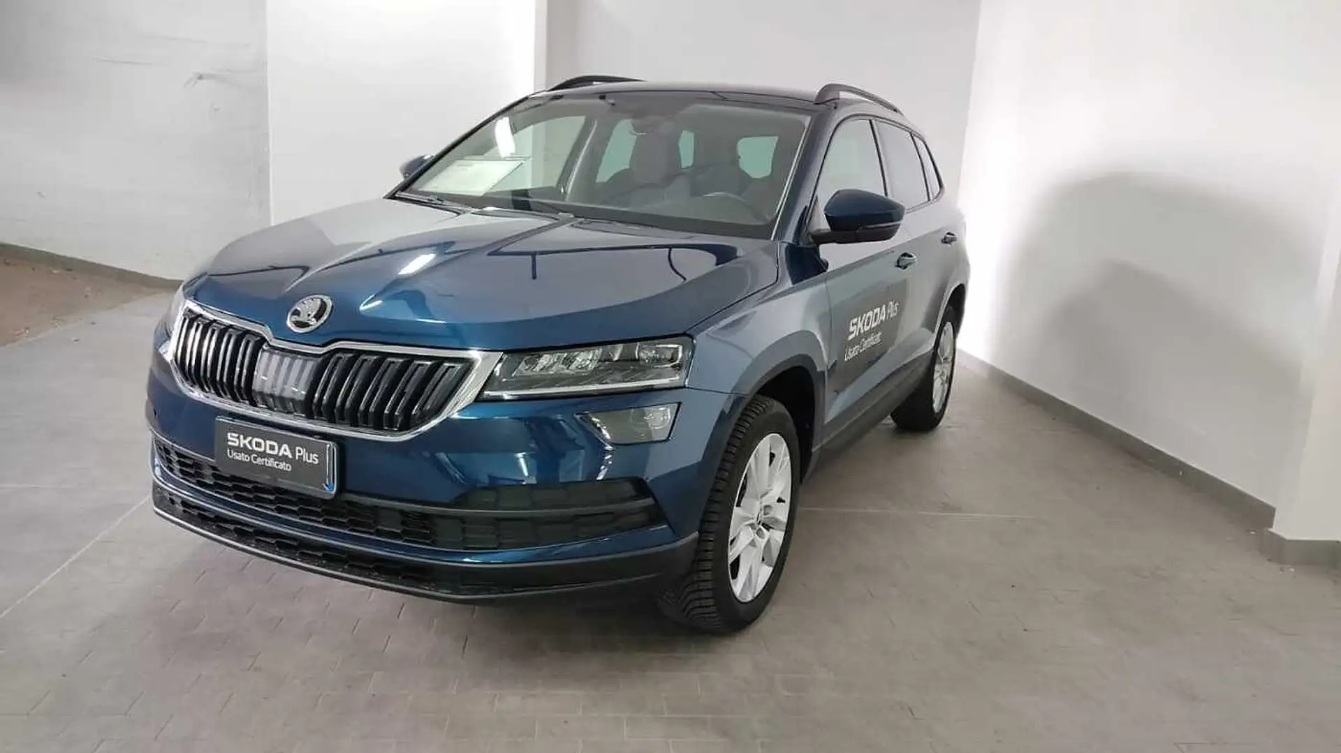 Skoda Karoq 1.5 TSI ACT DSG Executive Bleu - 2