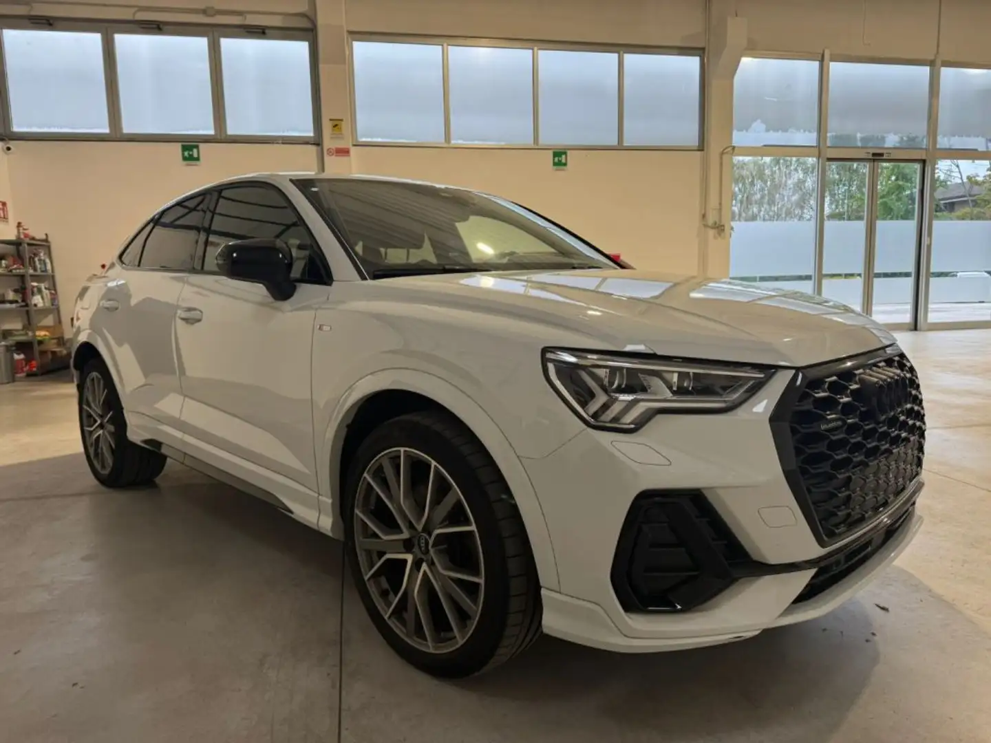 Audi Q3 SPB 40 TDI S tronic quattro edition Blanco - 2