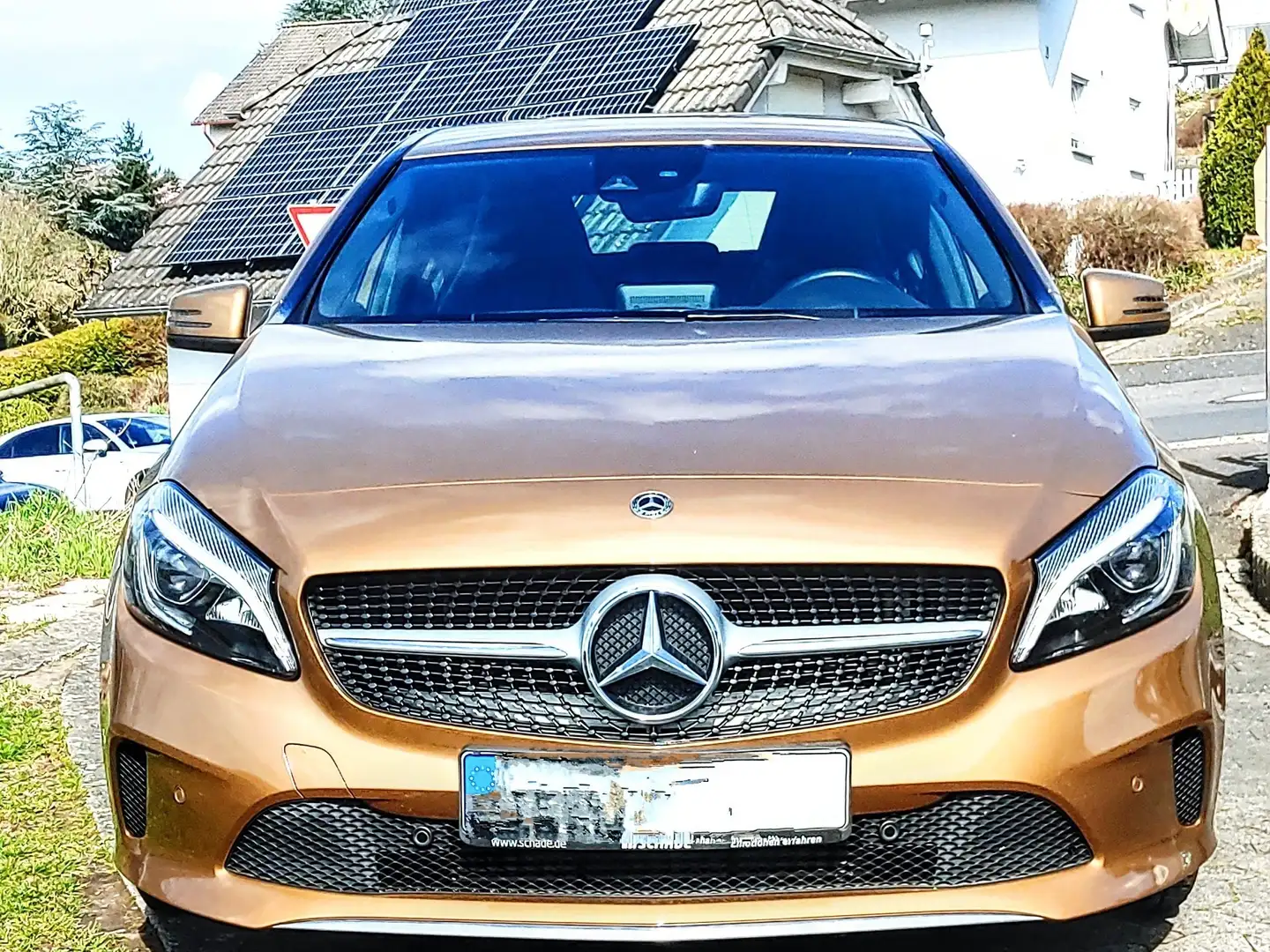 Mercedes-Benz A 180 BlueEfficiency (176.042) Beżowy - 2