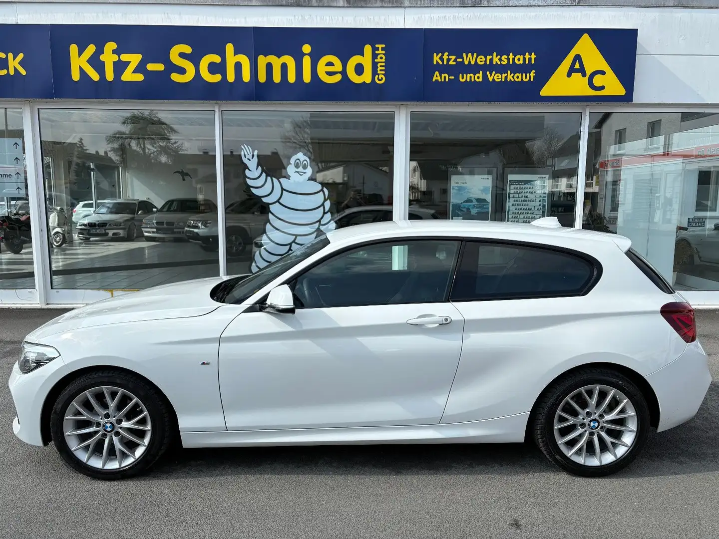 BMW 118 d Edition M Sport Shadow*Klima*Navi*SHZ*EU6* Weiß - 2
