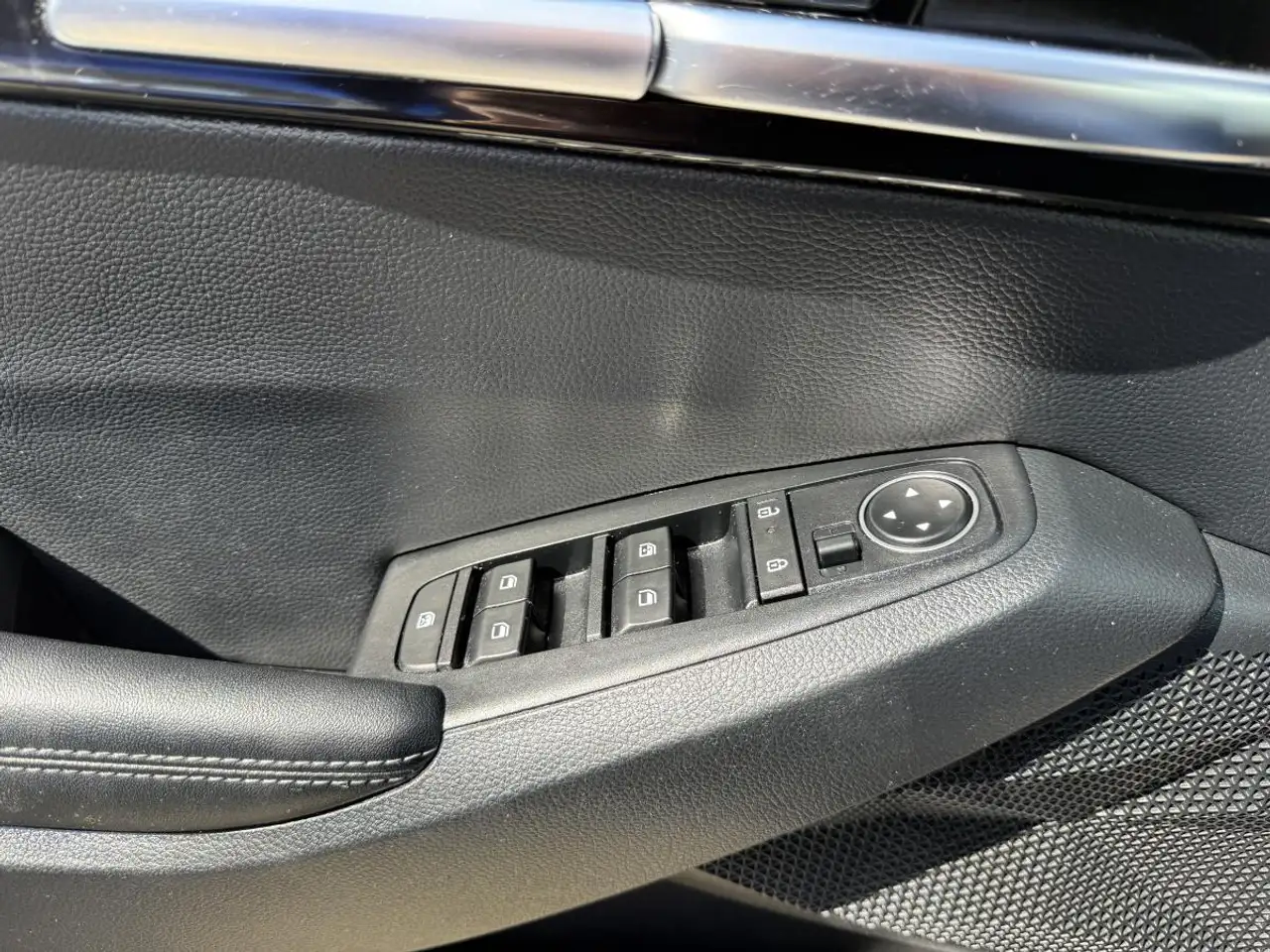 Kia Seltos fotografie Kia Seltos