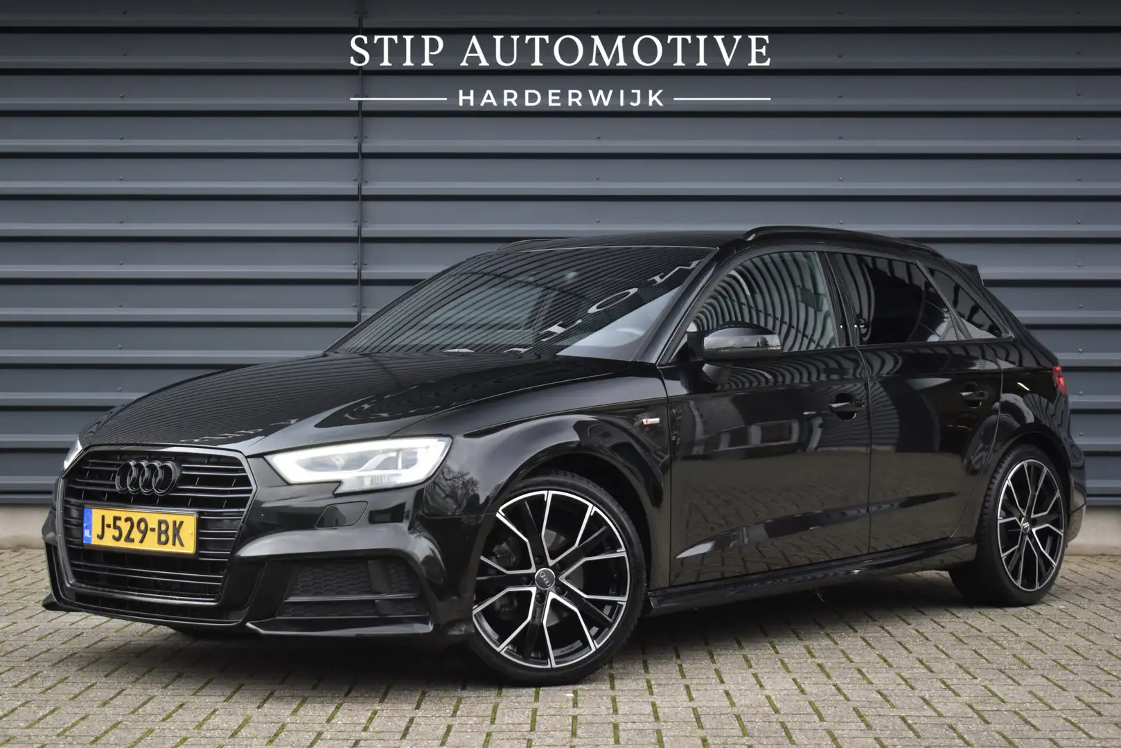 Audi A3 Sportback 35 TFSI S-Line | Orig. NL | 18'' Wielen Negro - 1