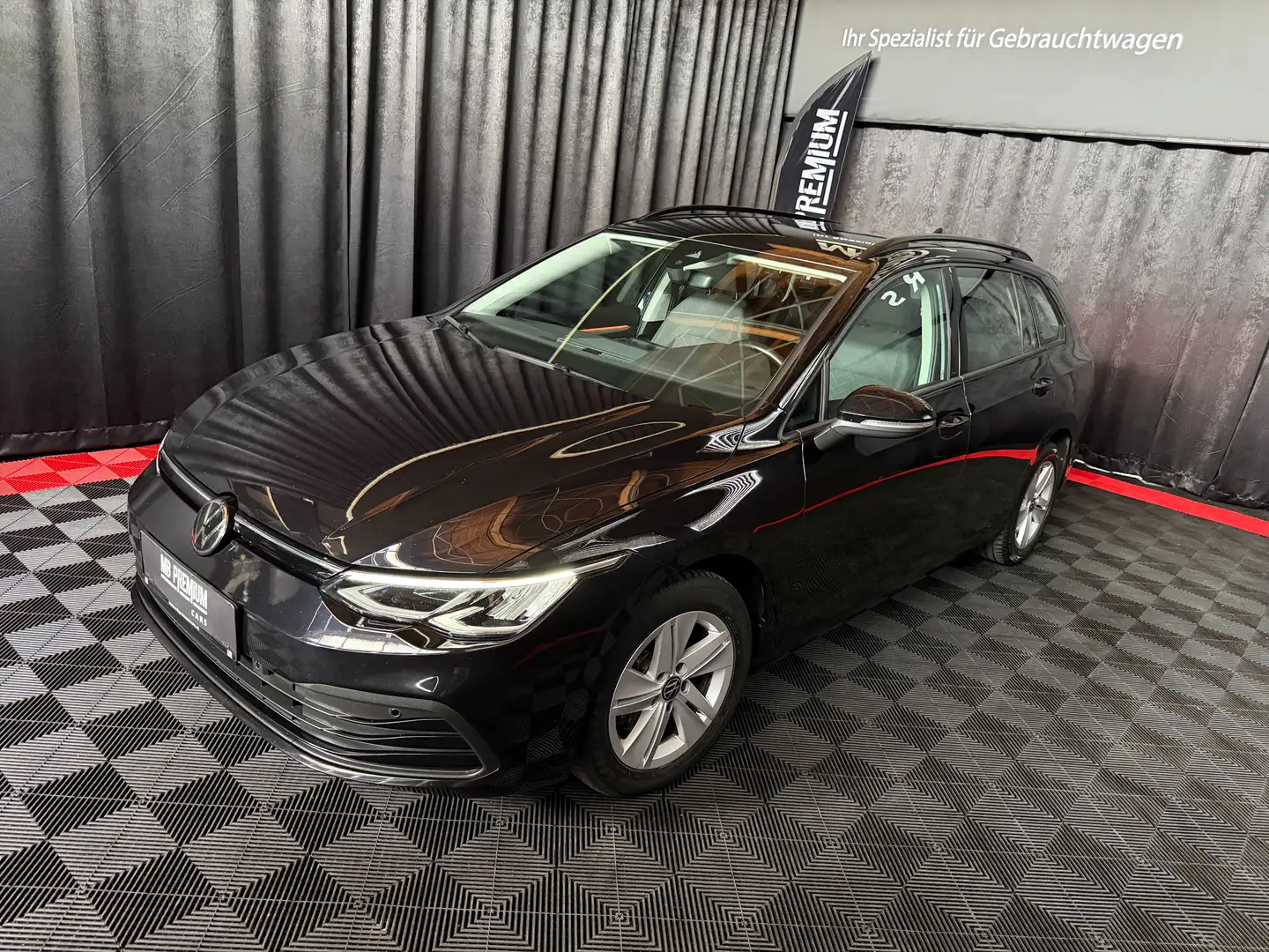 Volkswagen Golf Variant Life *LED*VIRTUAL-COCKPIT*ACC* Schwarz - 2