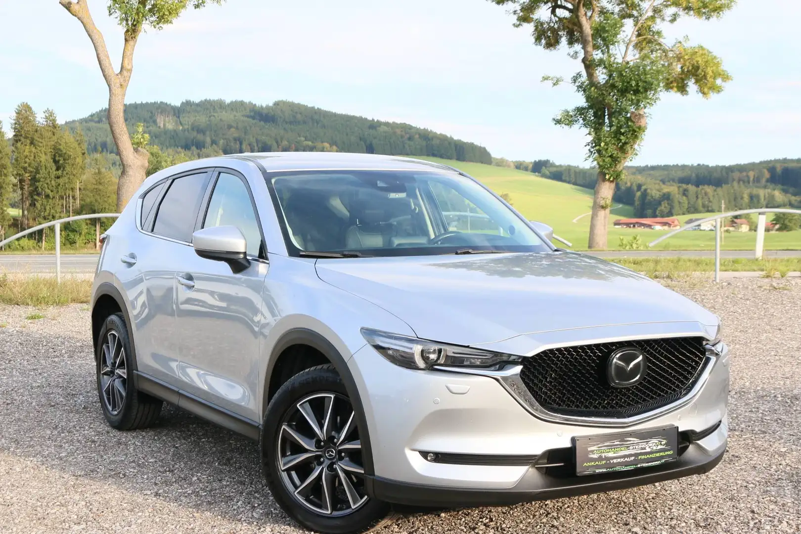Mazda CX-5 Aut*4X4*AHK*Facelift Modell*BOSE*Xenon*Assistent*Hecklappe Elektr*Alle Service bei Mazda*1 Jahr Garantie Grau - 2