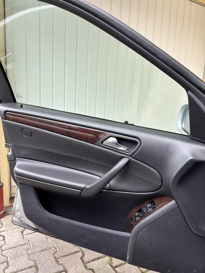 Mercedes-Benz C 200 Kompressor Elegance, foto 4