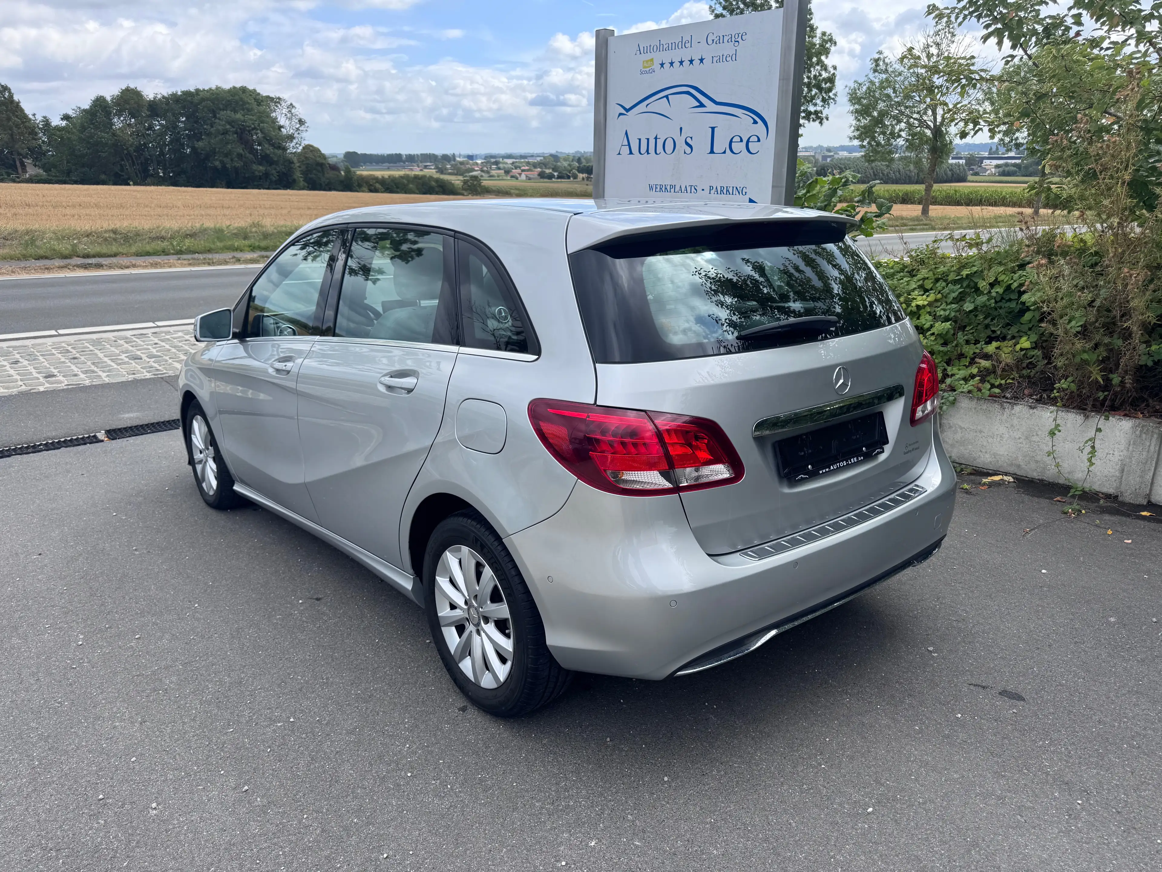 Mercedes-Benz B 180 Automaat/cruisecontrol/stoelverwarming/sportstoelen/nieuwstaat/MB historie/… — photo 2