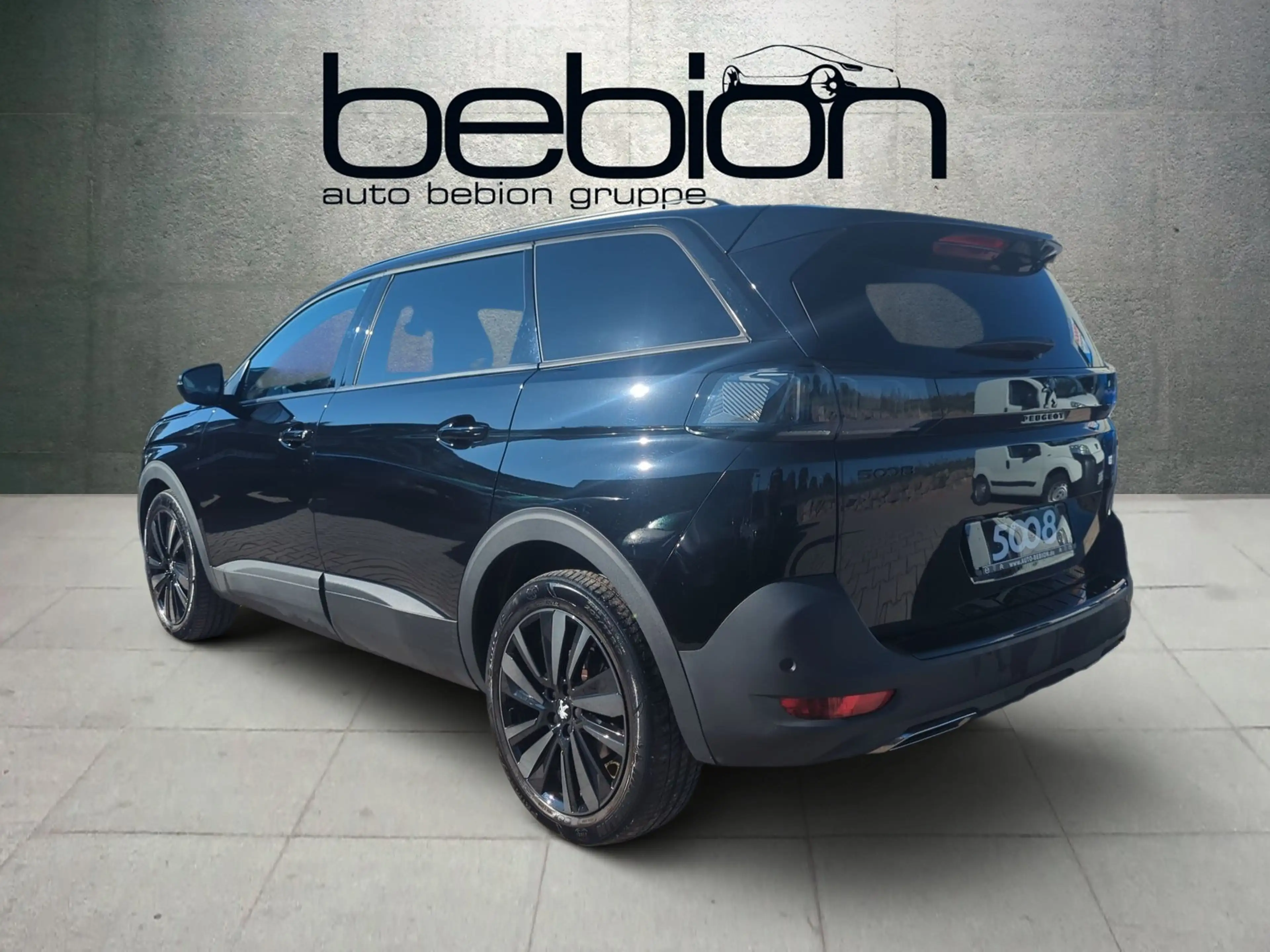 Peugeot 5008 1.6 PureTech 180 GT KeyLess LED Navi PDC LM — photo 11