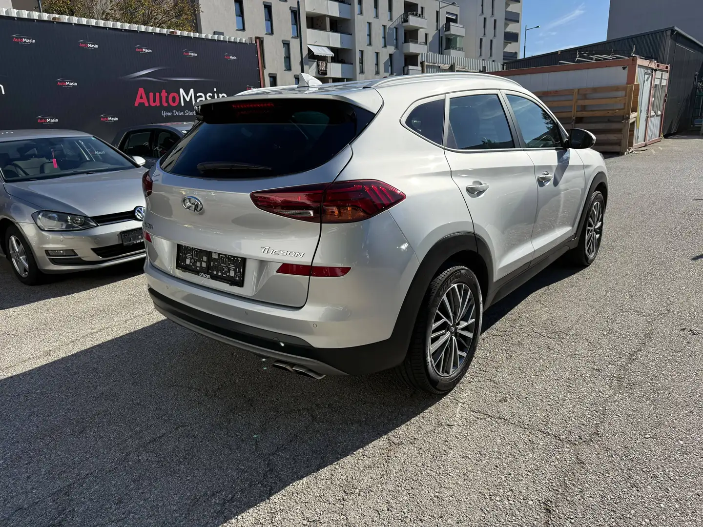 Hyundai TUCSON Tucson 1,6 CRDI 4WD Level 3 Plus DCT Aut. //ERSTBESITZ// Grau - 2