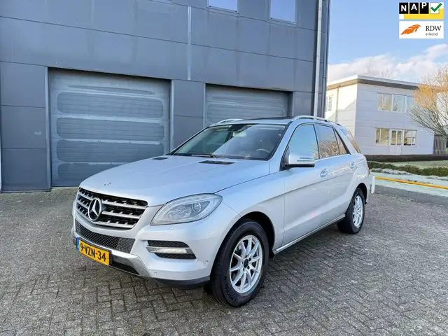 Mercedes-Benz ML 350 BLUETEC 4MATIC 2012 automaat/schuifdak/eerste eige