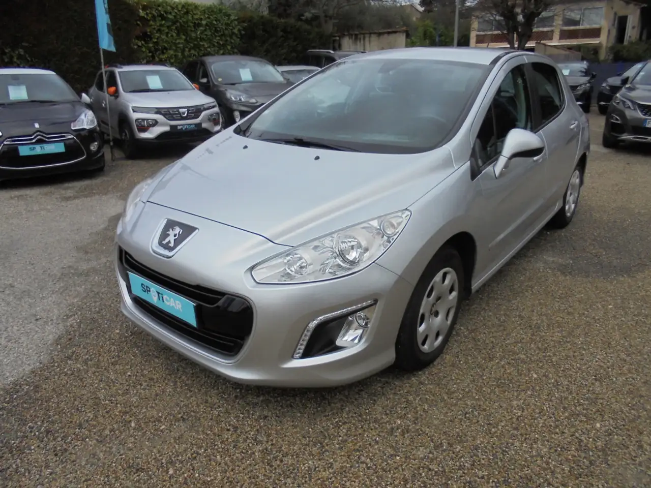 Peugeot 308 1.4 VTi 98ch Access
